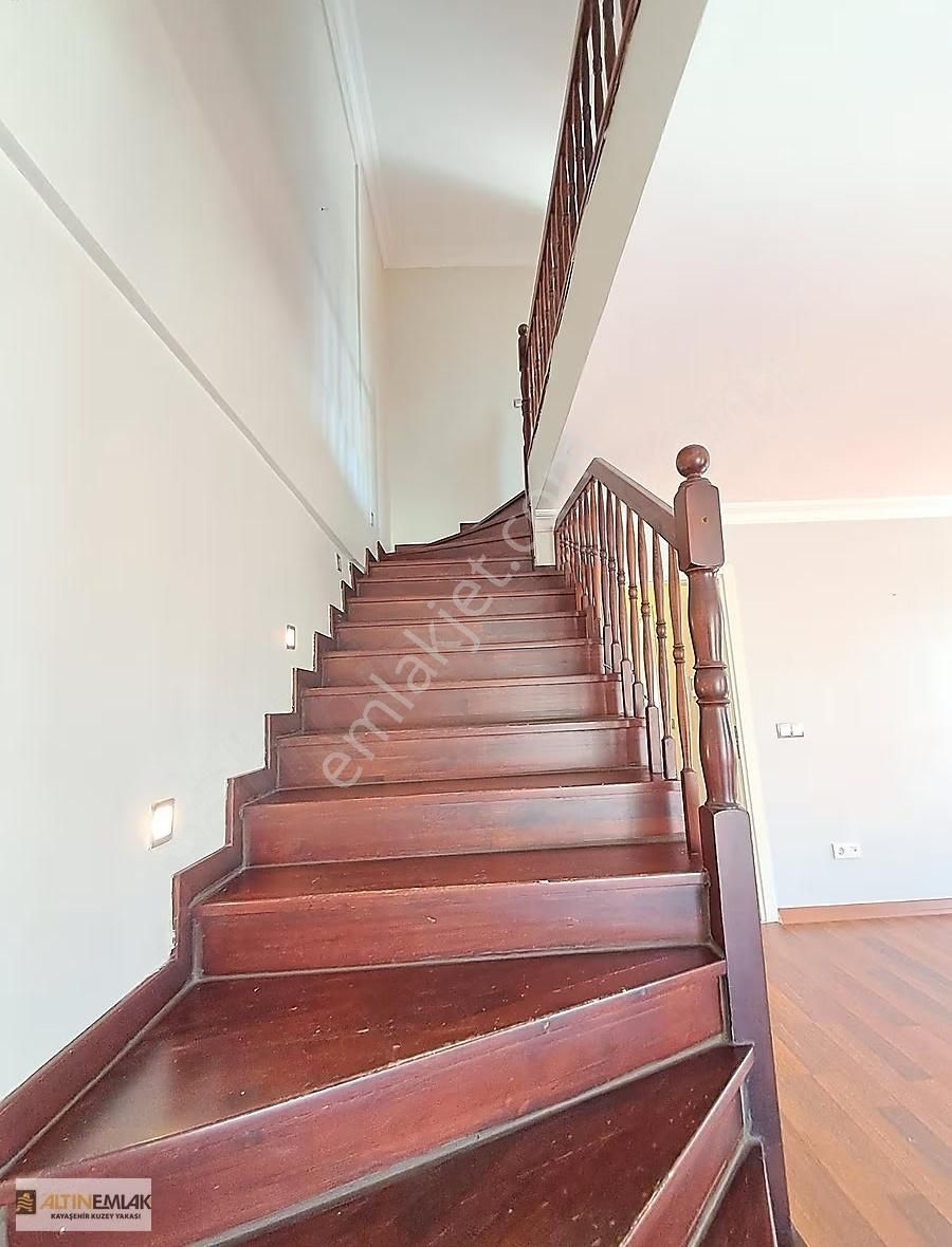 Başakşehir Konakları Bahçeli Üç Katlı 4+2 Satılık Villa - Görsel 10