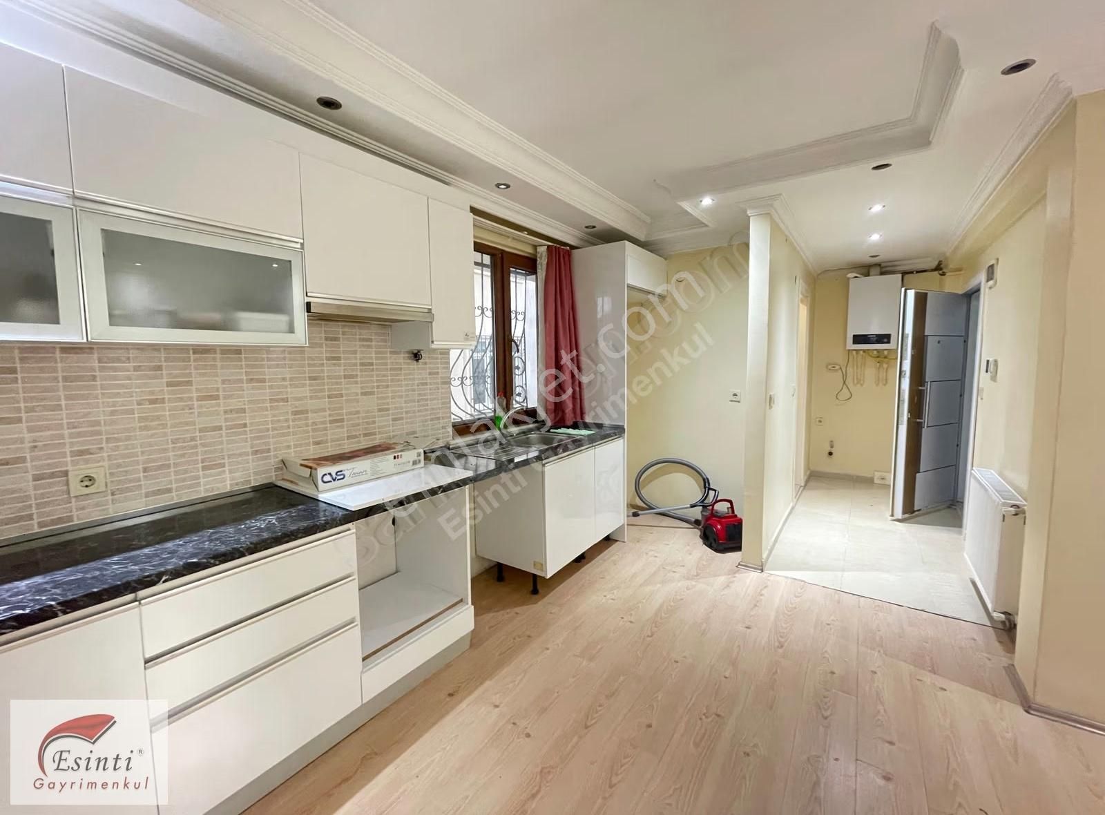 Acıbadem Üniv. Yürüme Mesafesi, Ana Arter Paraleli 1+0 Stüdyo - Görsel 13