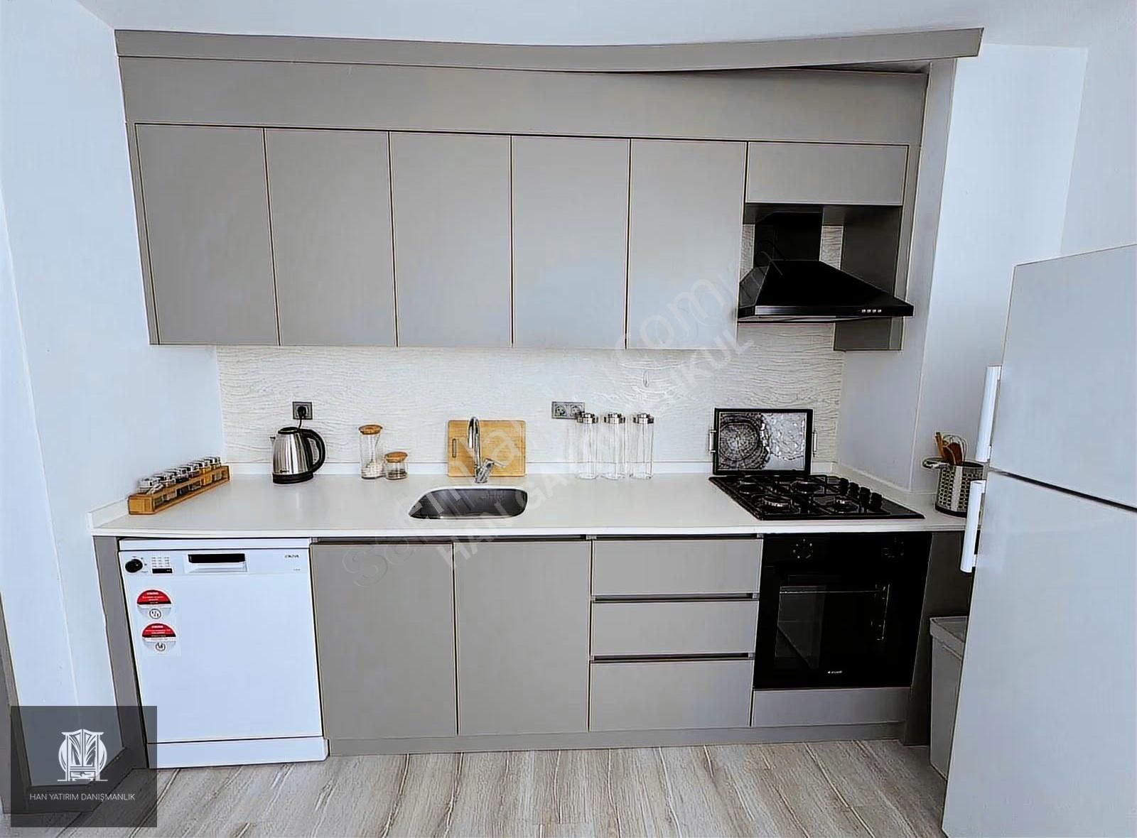 Han'dan Havuz-güvenlikli Site İçi Ara Kat Full Eşyalı 2+1 Daire! - Görsel 3