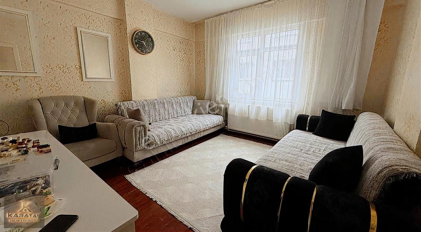 Karataş Emlak Tan Merkez Camii Yakını 2+1 Geniş Atakat Daire