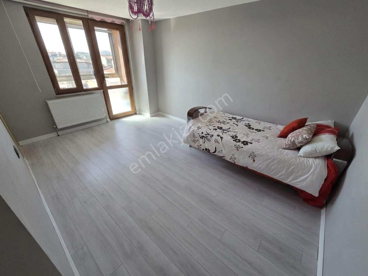 Tekirdağ Barbaros'ta Panoramik Deniz Manzaralı Lüks 4+1 Dublex ! - Görsel 9