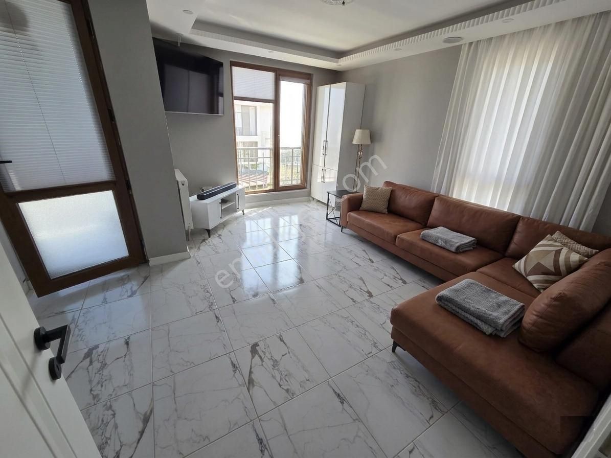 Tekirdağ Barbaros'ta Panoramik Deniz Manzaralı Lüks 4+1 Dublex ! - Görsel 4