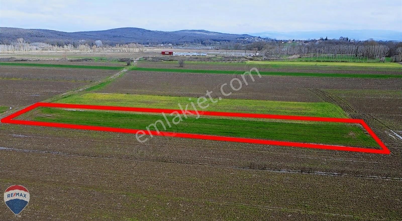 Remax Rıdvan Gedikten Söğütlü Kurudilde Satılık 2.180 M2 Tarla - Görsel 14
