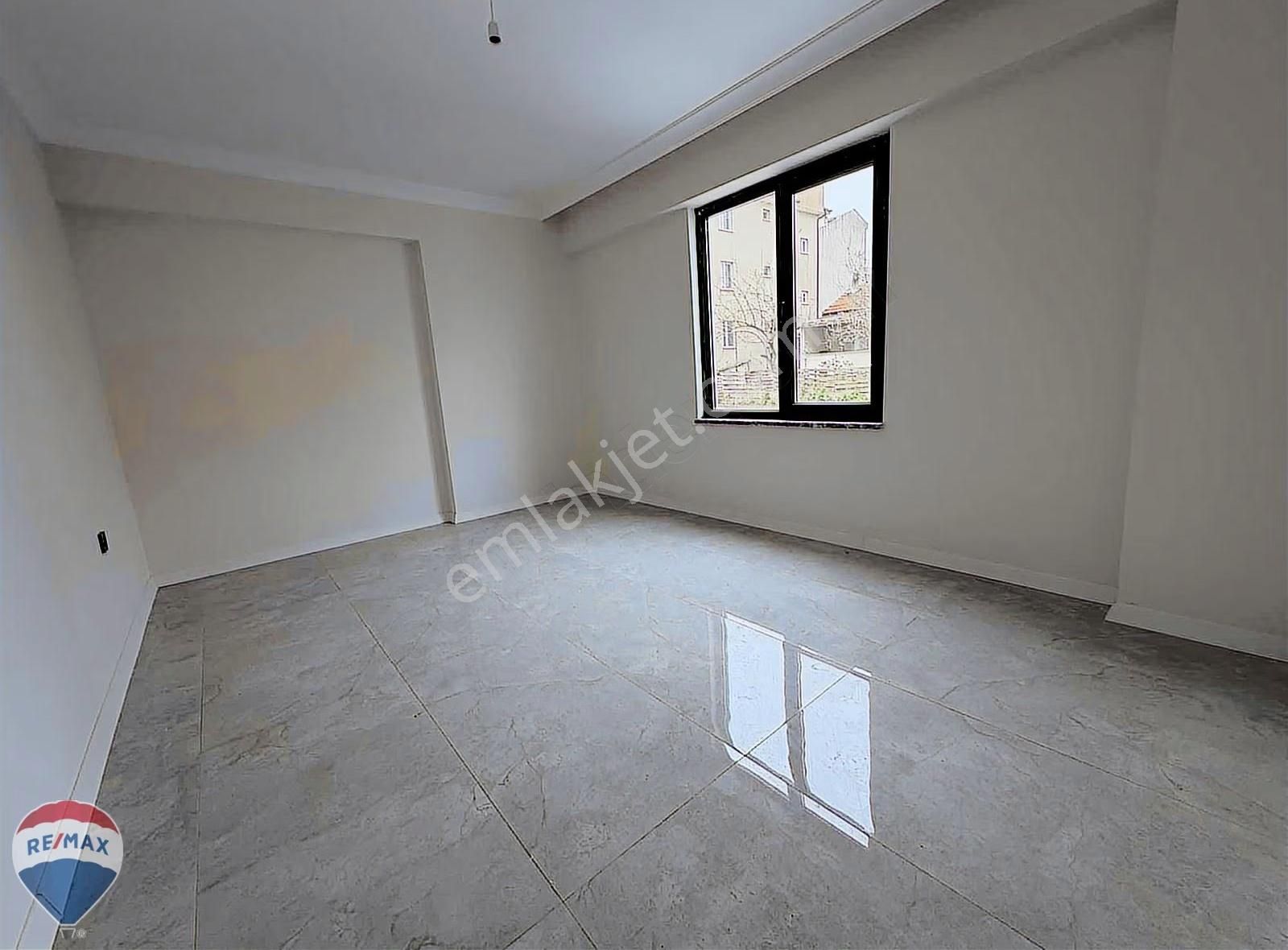 Remax Mavi'den Beşköprü'de Kiralık 2+1 Sıfır Daire - Görsel 14