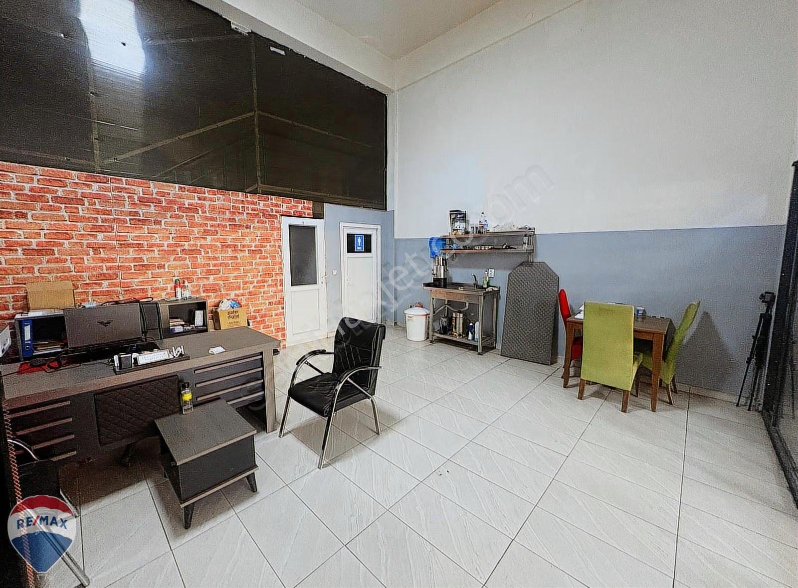 Remax Mavi'den Artvin Sanayisin'de Tabele Değeri Yüksek Dükkan - Görsel 13