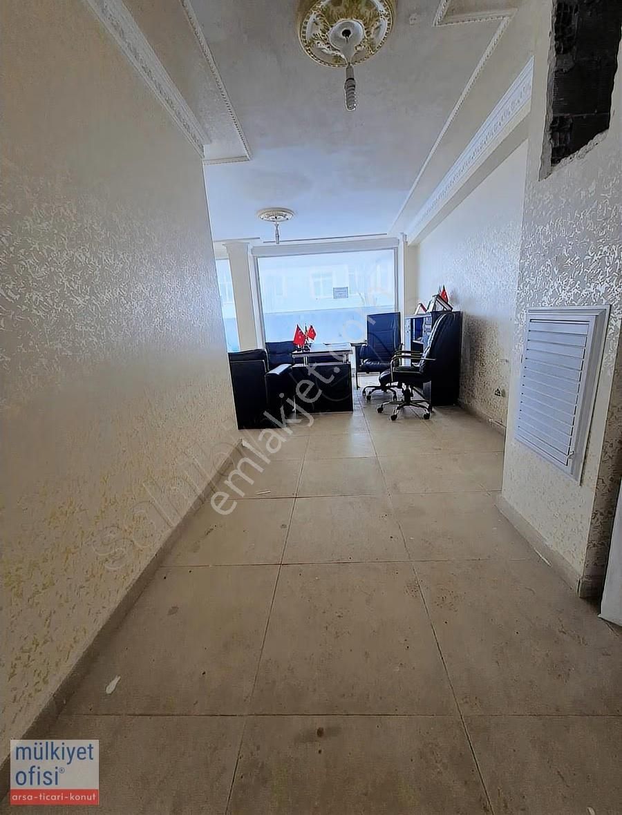 Samandıra'da Km Tapulu Özel Projelere Komşu 180m2 Fırsat Dükkan! - Görsel 12