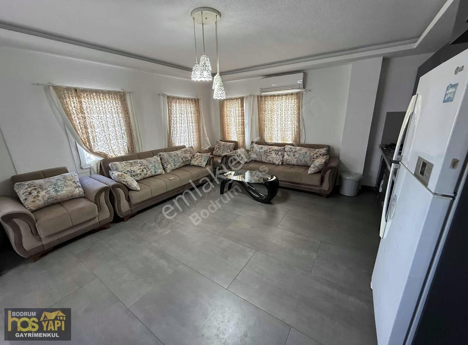 Bodrum Eskiçeşme'de Cadde Üzeri Satılık 2+1 Daire (90m²) - Görsel 2