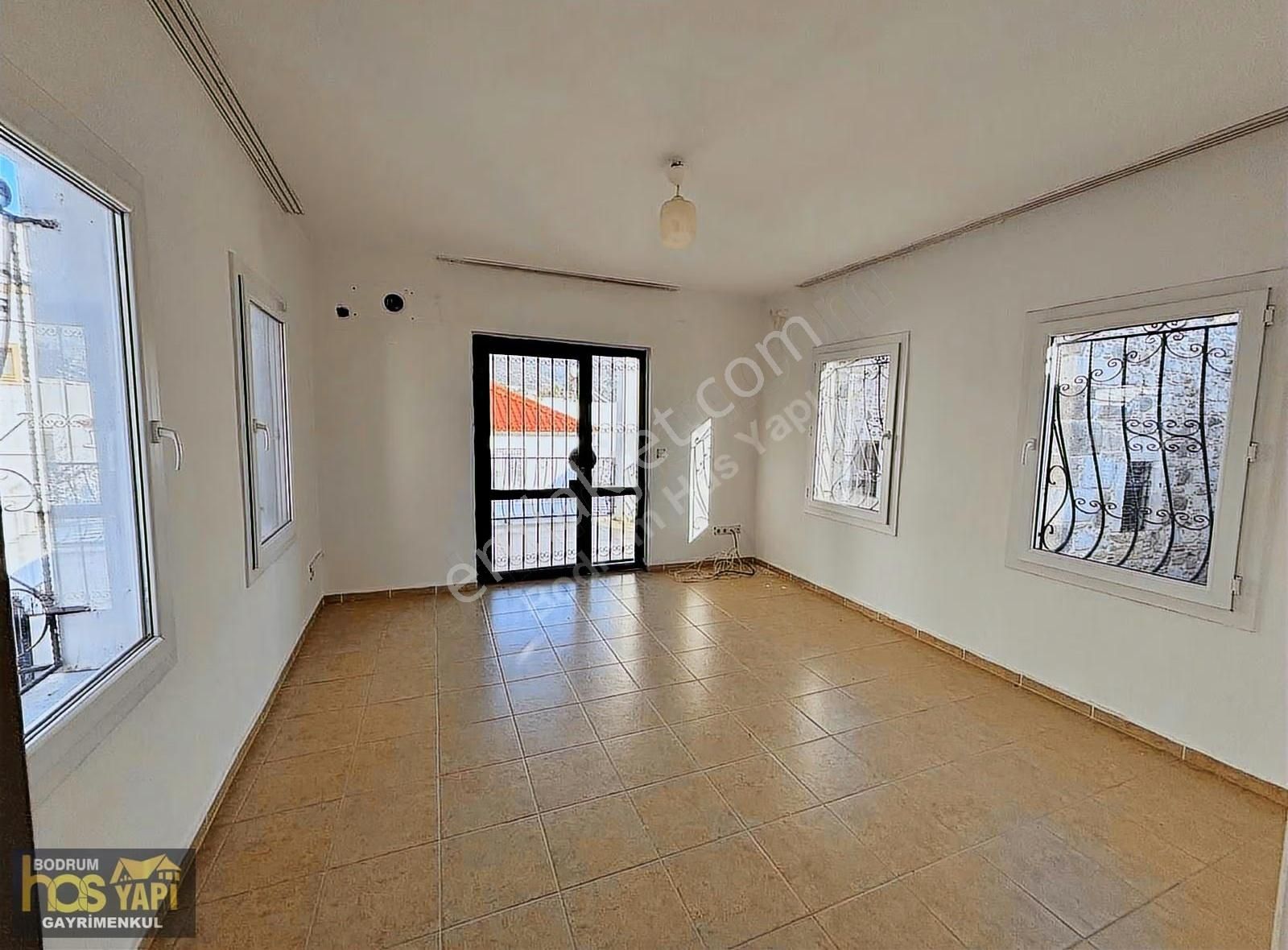 Bodrum Merkezde Kiralık Üst Kat 2+1 Daire - Görsel 3