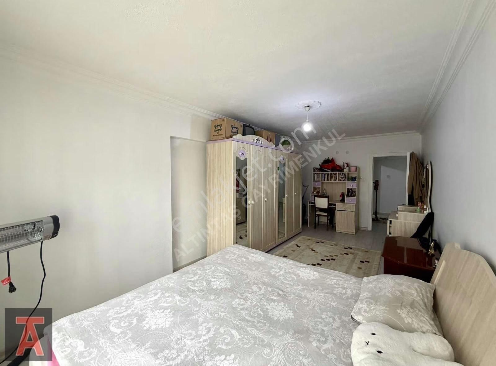 Topçu Mah'de Ultra Lüx Yapılı Ara Kat Konumunda G.metrekare 3+1 - Görsel 4