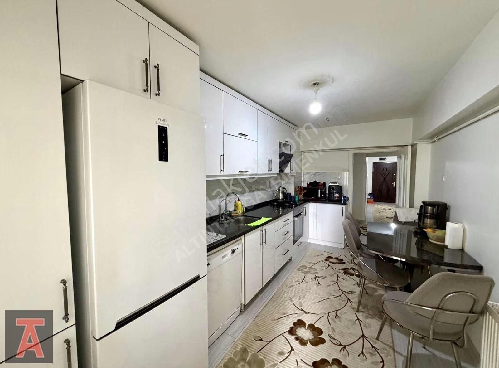 Topçu Mah'de Ultra Lüx Yapılı Ara Kat Konumunda G.metrekare 3+1 - Görsel 21