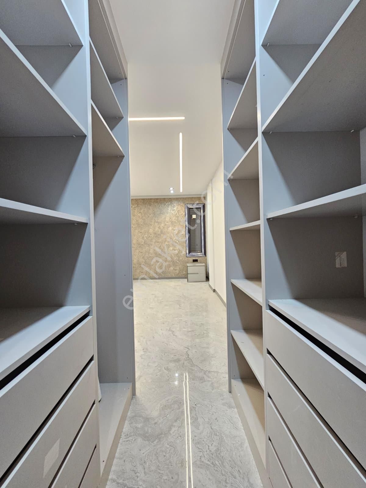 Denizli 1200 Evlerde 3+1 Harika Konumda Panjurlu Giyinme Odalı Ultra Lüks Satılık Fırsat Daireler - Görsel 31