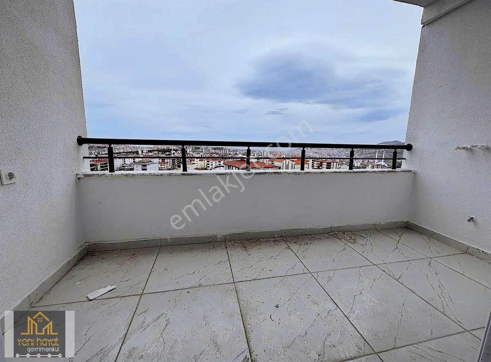 Kavacıkta Kapanmaz Full Deniz Manzaralı Satılık 2+1 - Görsel 5