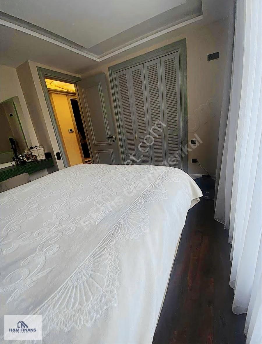 Çekmeköy Merkez Mahallesi 3+2 Eşyalı Satılık Dubleks Daire - Görsel 26