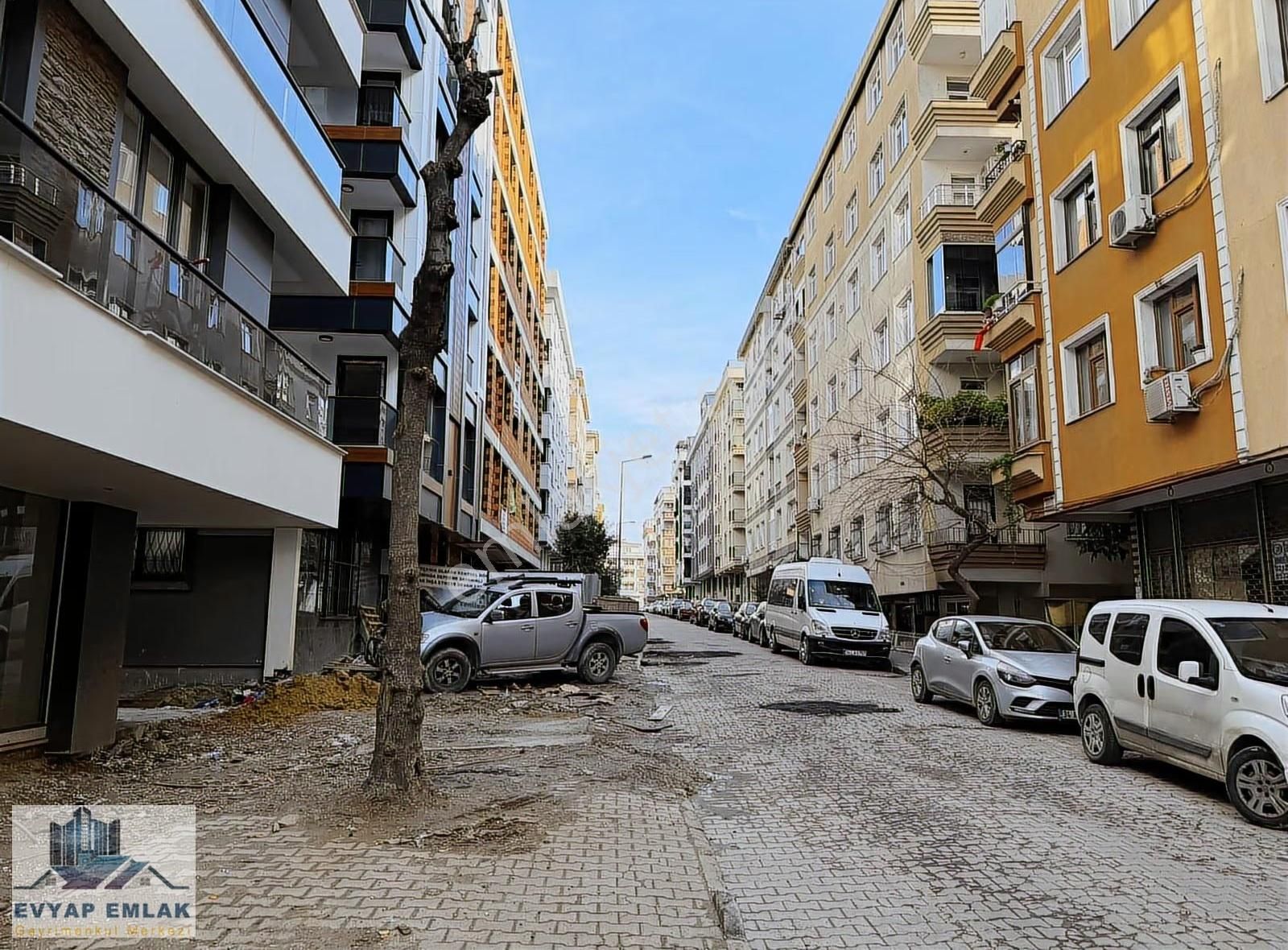Ev-yap'tan Bahçelievler Ulubatlıhasan Cad. Sıfır Bina - Görsel 2