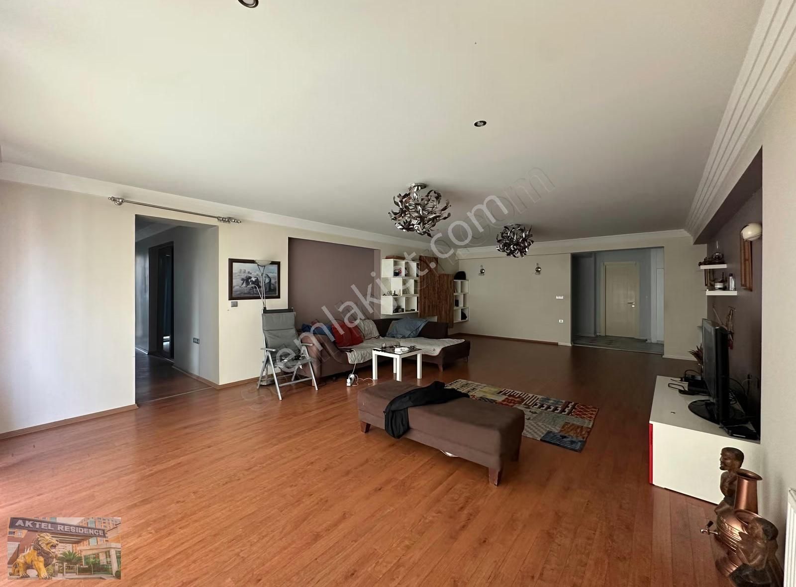 Aktel Residence Satış Ofisinden 4+1 257m² Lüks Satılık Daire - Görsel 10