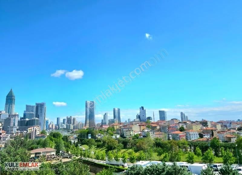 Panoramik Manzara 210m2 Büyüklüğüyle 5+2 Çok Kullanışlı 2 Daire - Görsel 2
