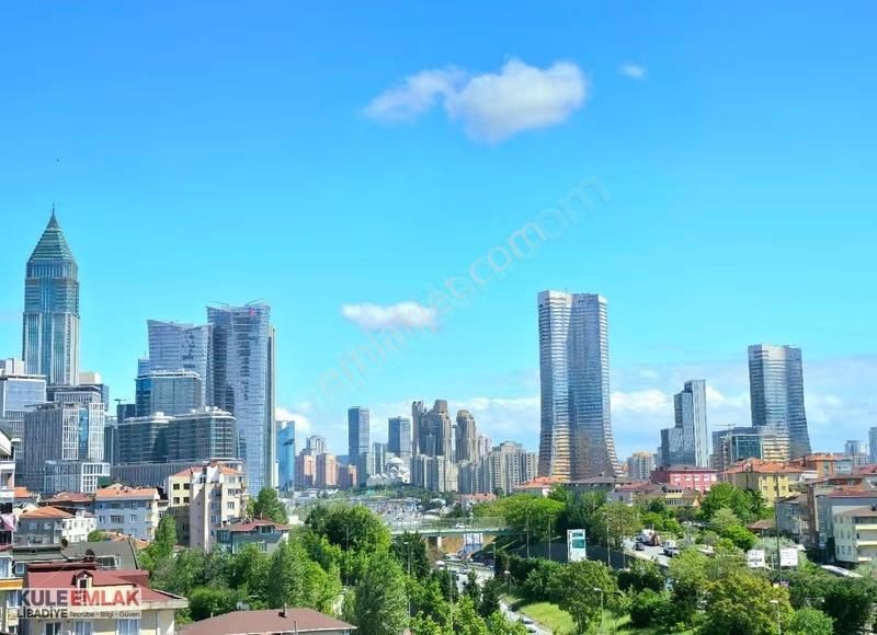 Panoramik Manzara 210m2 Büyüklüğüyle 5+2 Çok Kullanışlı 2 Daire