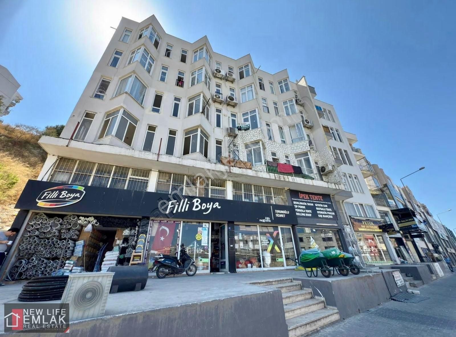 Kuşadası Çevreyolunda Kiralık 1+1 Daire / İşyeri - Görsel 4