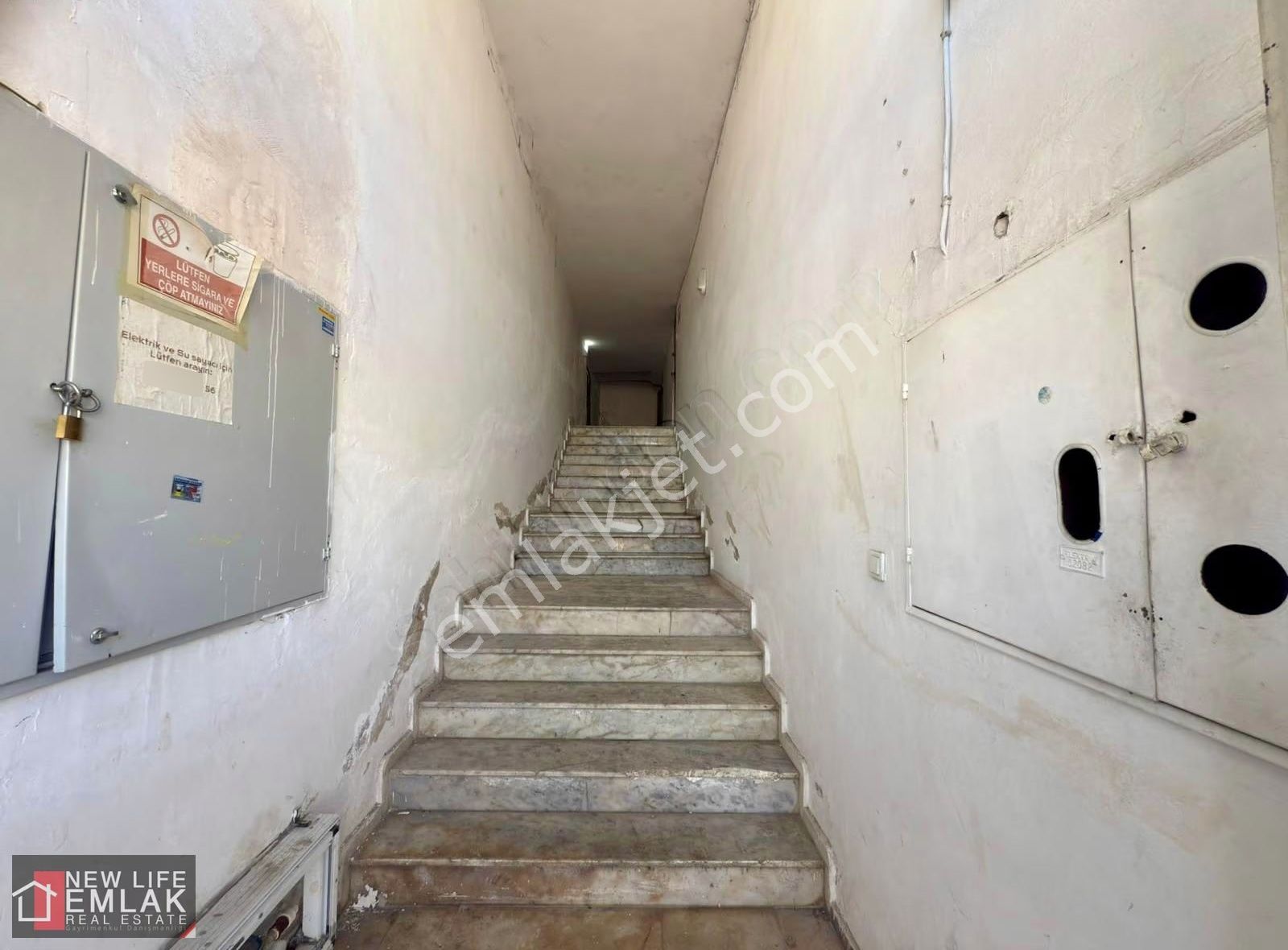 Kuşadası Çevreyolunda Kiralık 1+1 Daire / İşyeri - Görsel 7