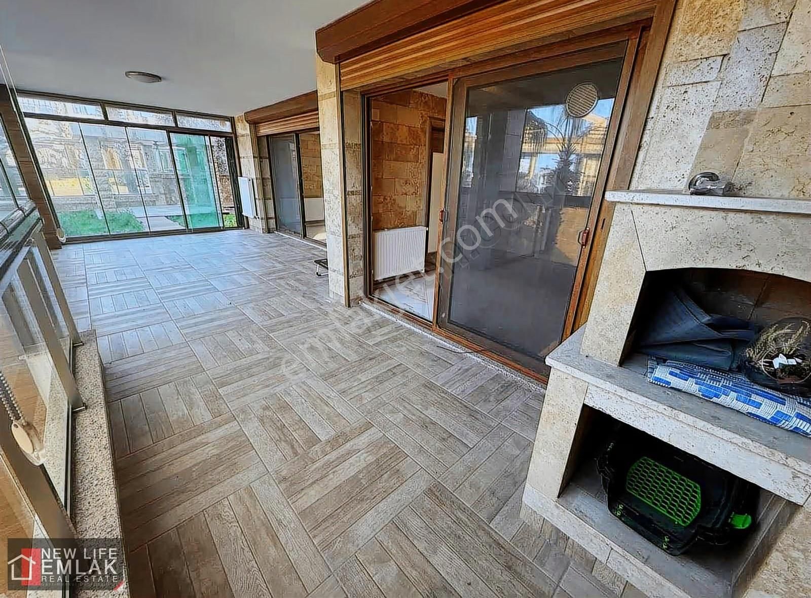 Kuşadası Trend Royalde Devamlı Kiralık 3+1 Daire - Görsel 24