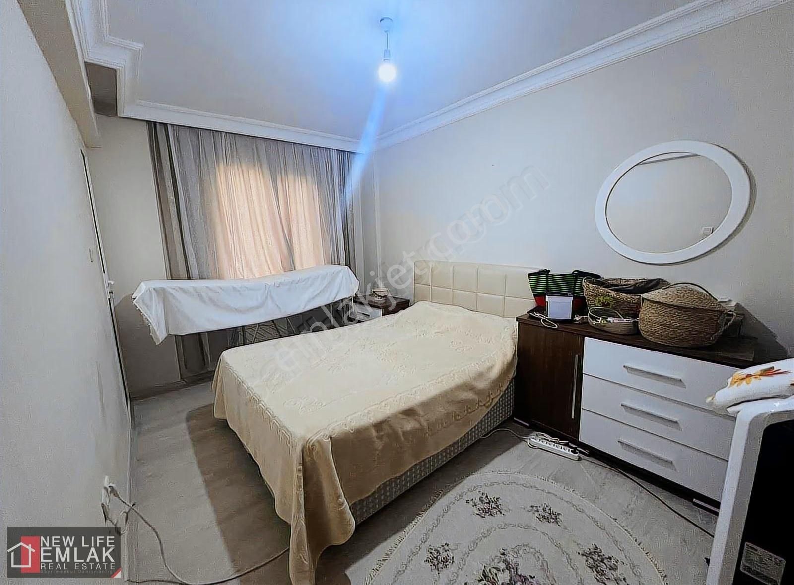 Kuşadası Kadınlar Denizinde Denize Yakın Kiralık Eşyalı Daire