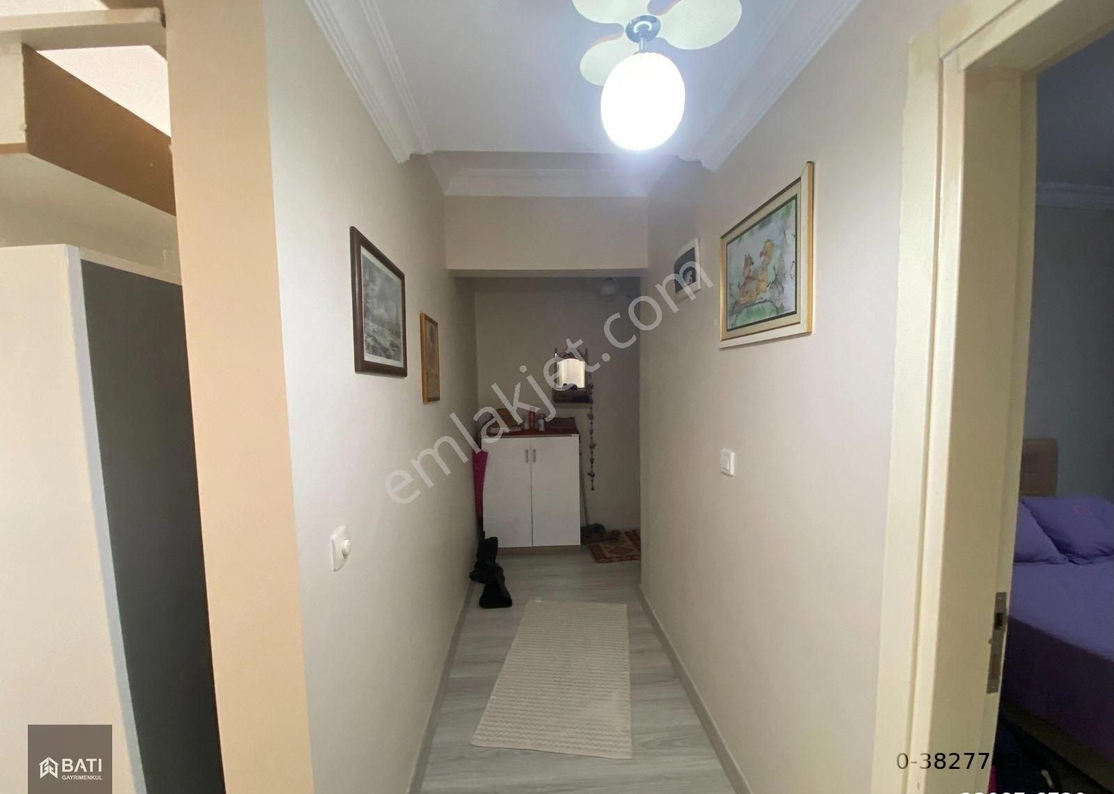 Havuzlu Site İçinde Satılık 1+1 Eşyalı Daire - Görsel 23