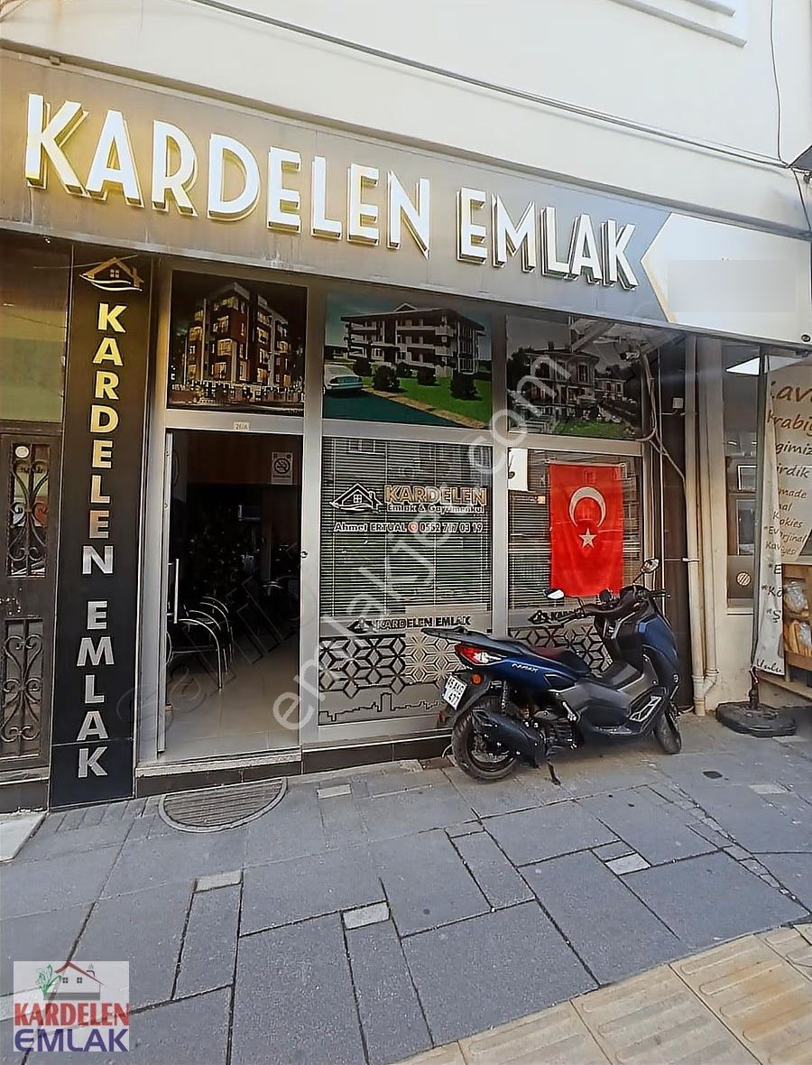 Soma Kardelen Emlak'tan Atatürk Caddesinde 3+1 Satılık Daire... - Görsel 23