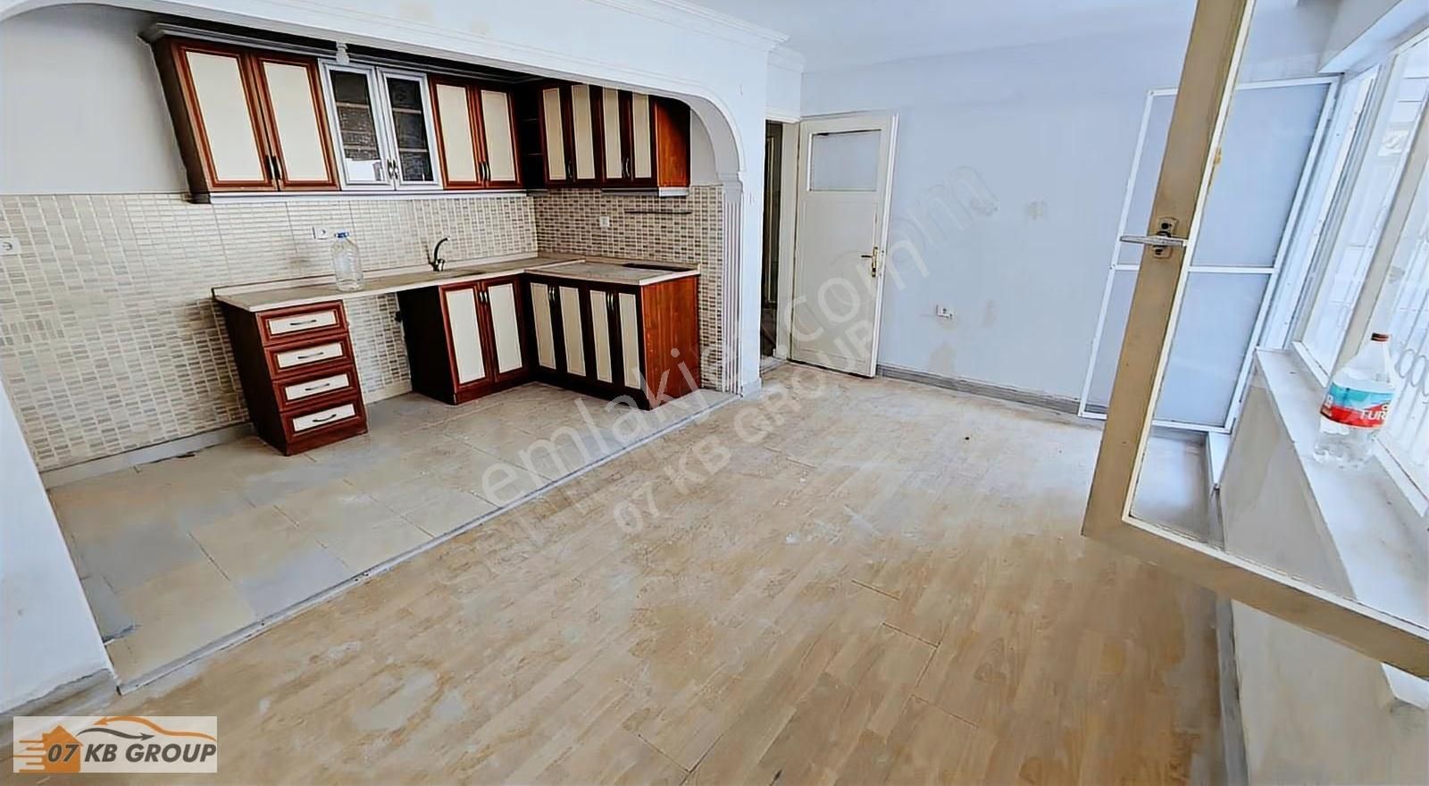 Bahçelievler Mah. Denize 50 Metre Kiralık