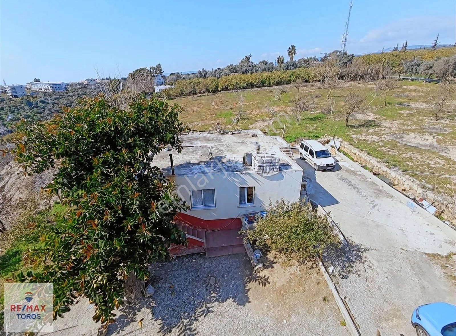 Remax Toros'tan Mezitli'de Şehir Ve Deniz Manzaralı 2 Tarla - Görsel 9