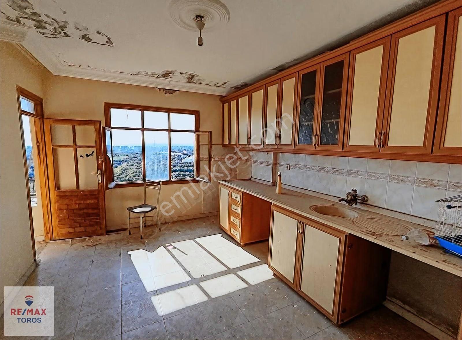 Remax Toros'tan Mezitli'de Şehir Ve Deniz Manzaralı 2 Tarla - Görsel 16