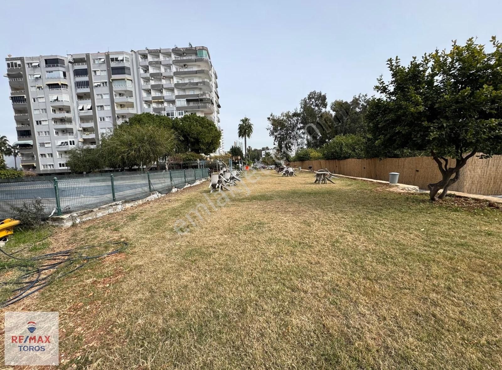 Remax Toros'tan Davultepe'de Luna Sitesi'nde Eşyalı Kiralık 2+1 - Görsel 5