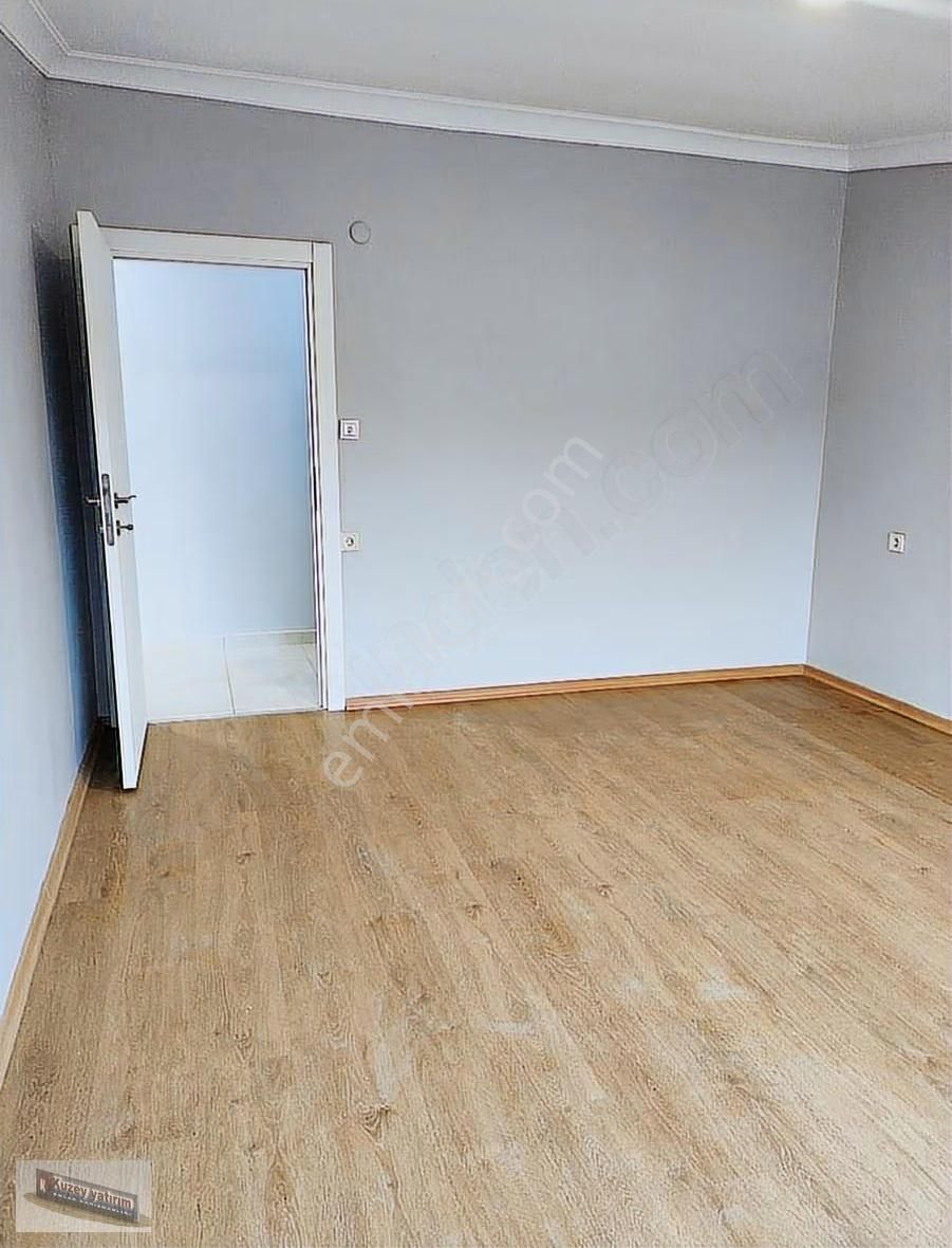 Sancaktepe Osmangazi Mah.de Kiralık Çatı Dubleksin Üst Katı - Görsel 8