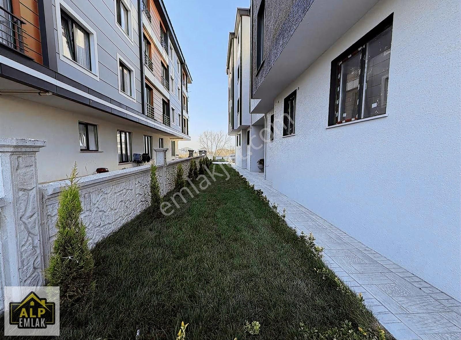 Alp Emlaktan 3+1 Ultra Lüks Kiralık Yeni Daire - Görsel 19