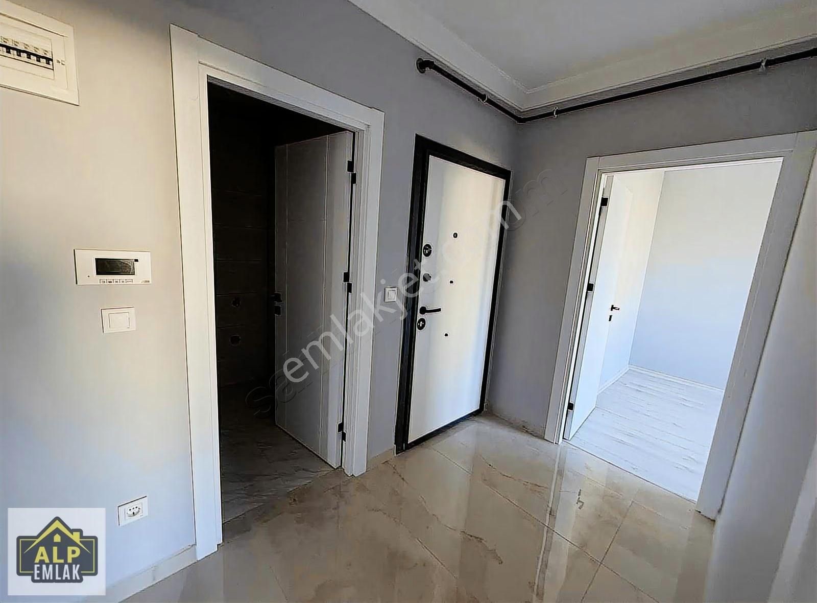 Alp Emlaktan 3+1 Ultra Lüks Kiralık Yeni Daire - Görsel 5