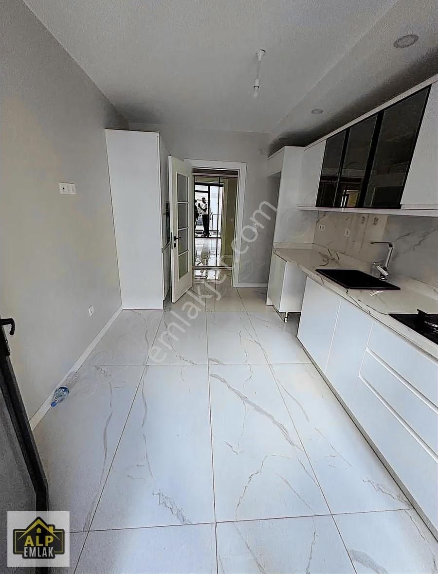 Alp Emlaktan Selimpaşanın En Prestijli Projesinde 140 M² Daire - Görsel 2