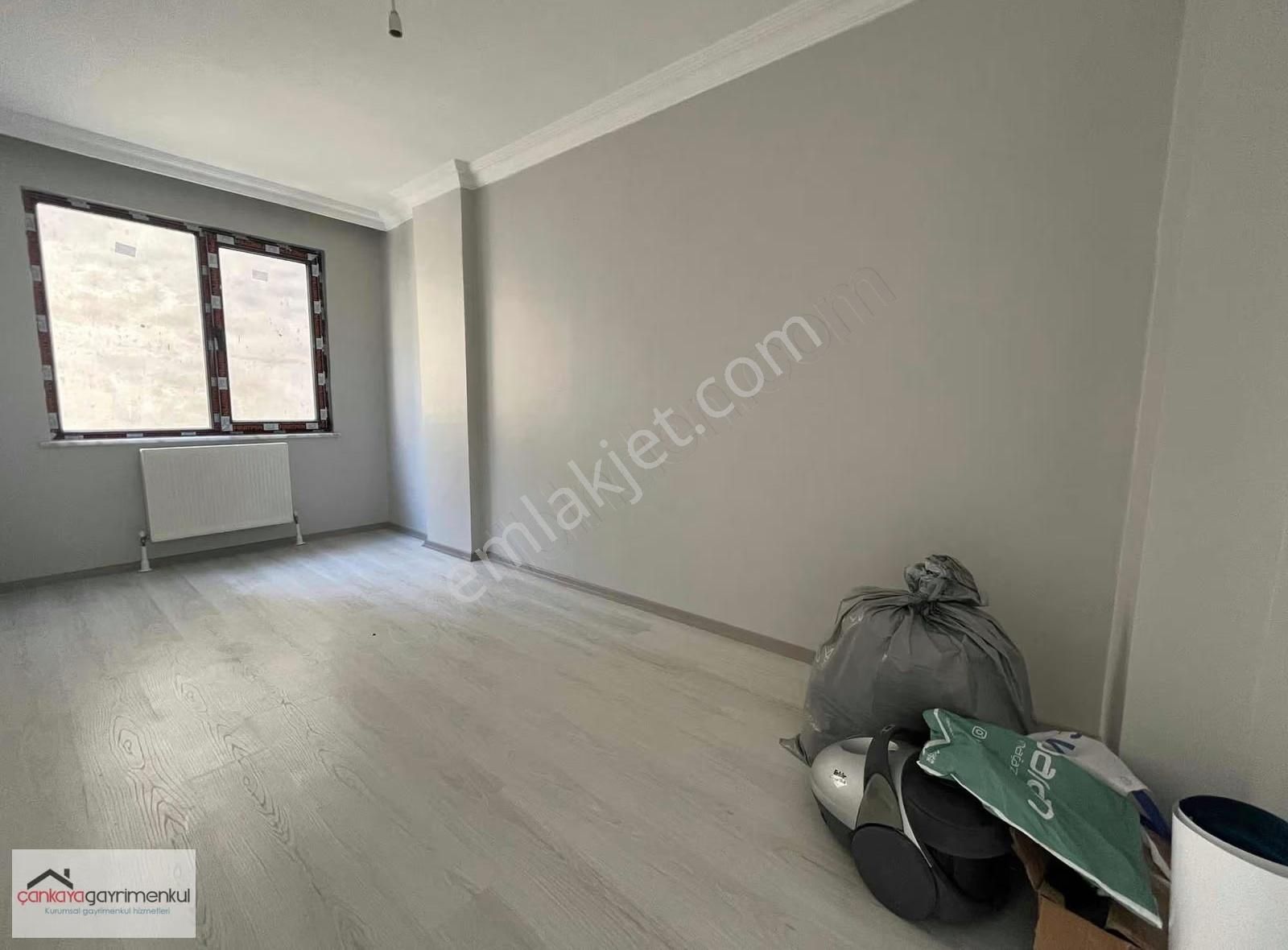 İnönü'de 2+1 Kombi Ankastre Hediyeli Sıfır Arakat Daire !!! - Görsel 9