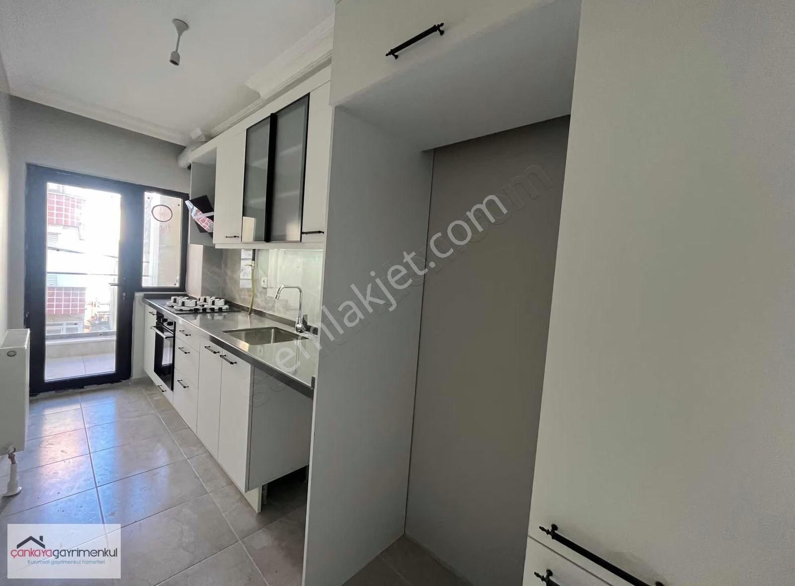 İnönü'de 2+1 Kombi Ankastre Hediyeli Sıfır Arakat Daire !!! - Görsel 18