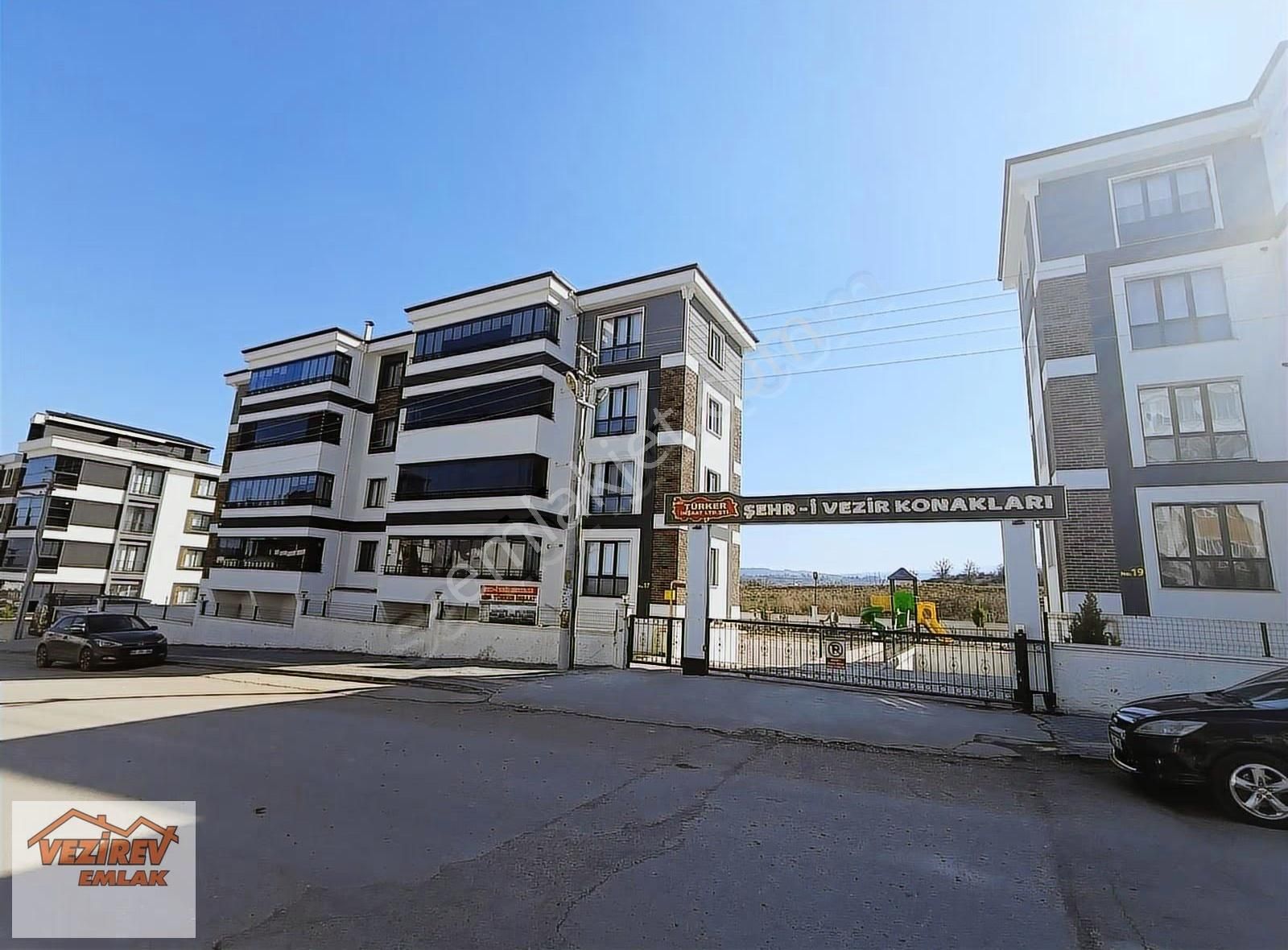 Vezirev Emlak Tan Taşkale Mh Şehr-i Vezir Konakları 2+1 Arakat - Görsel 19