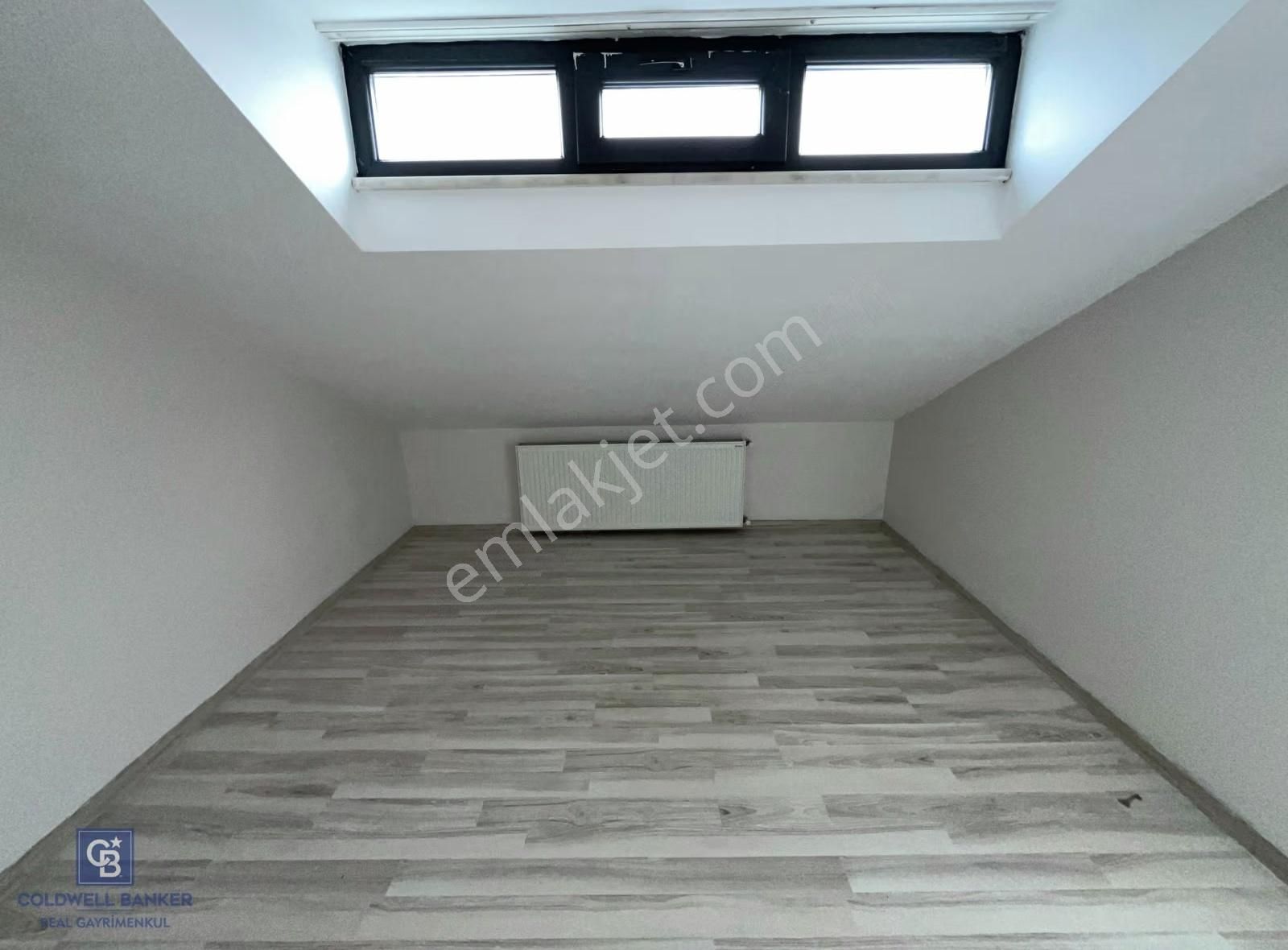 Esatpaşa Mah. Ulaşıma Yakın 2+2 Teraslı Kiralık Dubleks Daire - Görsel 23