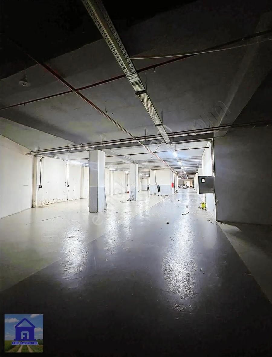 Esenyurtta Ön Cephede 2.000 M2 Kiralık Yeni Mağaza - Görsel 9