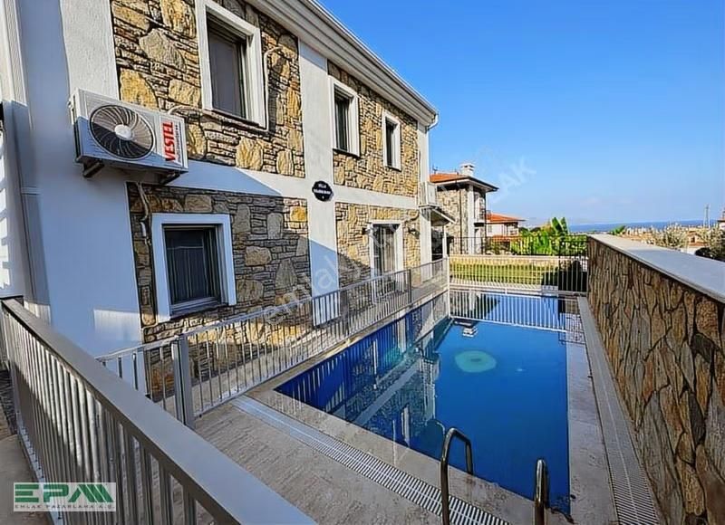 Epa Datçadan Merkezde Deniz Manzaralı Müstakil Havuzlu Villa - Görsel 11