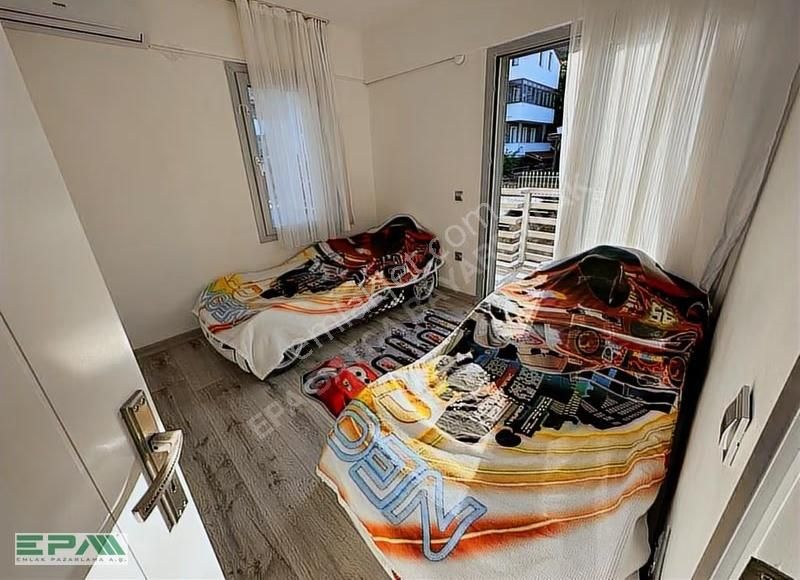 Epa Datçadan Merkezde Deniz Manzaralı Müstakil Havuzlu Villa - Görsel 19