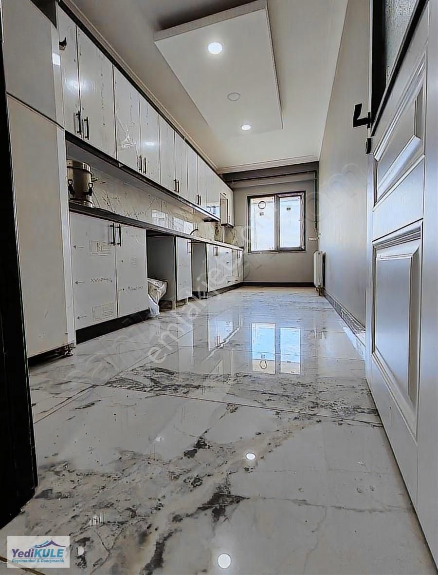 Battalgazi Mahallesinde Düz Giriş Sıfır Daire 3+1 Geniş 135 M2.. - Görsel 6