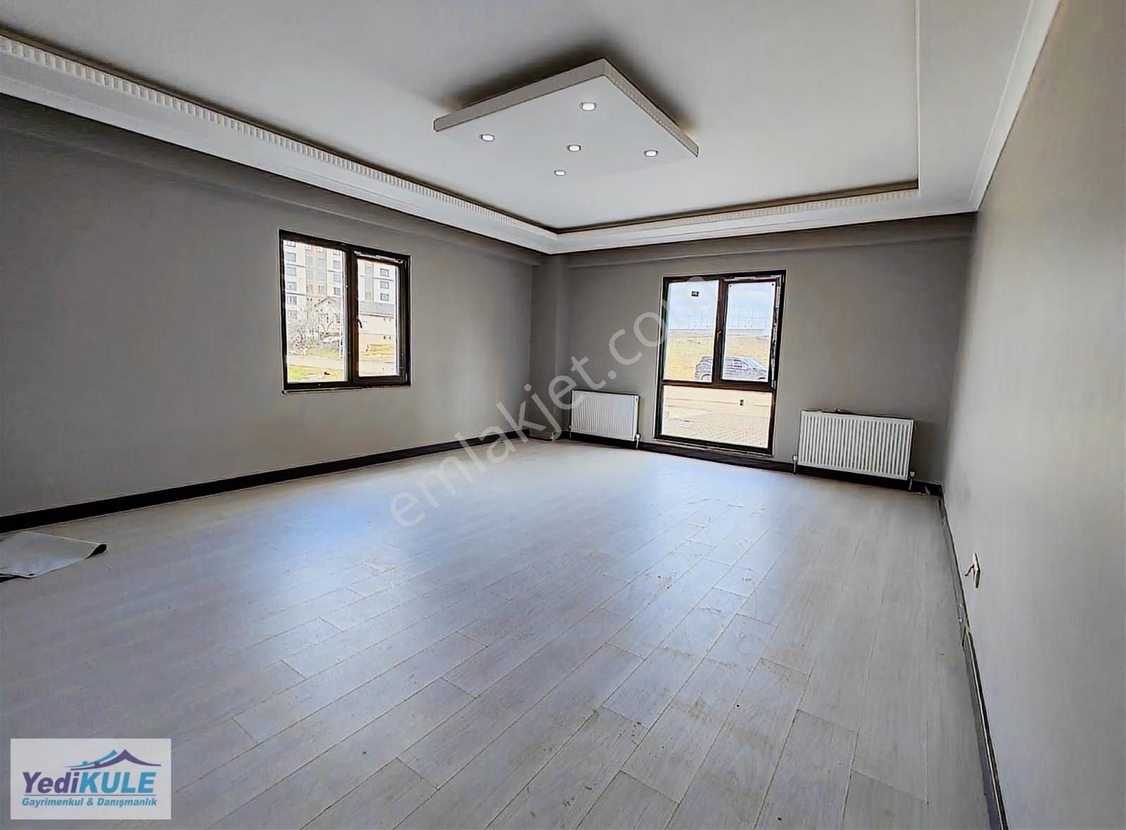 Battalgazi Mahallesinde Düz Giriş Sıfır Daire 3+1 Geniş 135 M2.. - Görsel 3