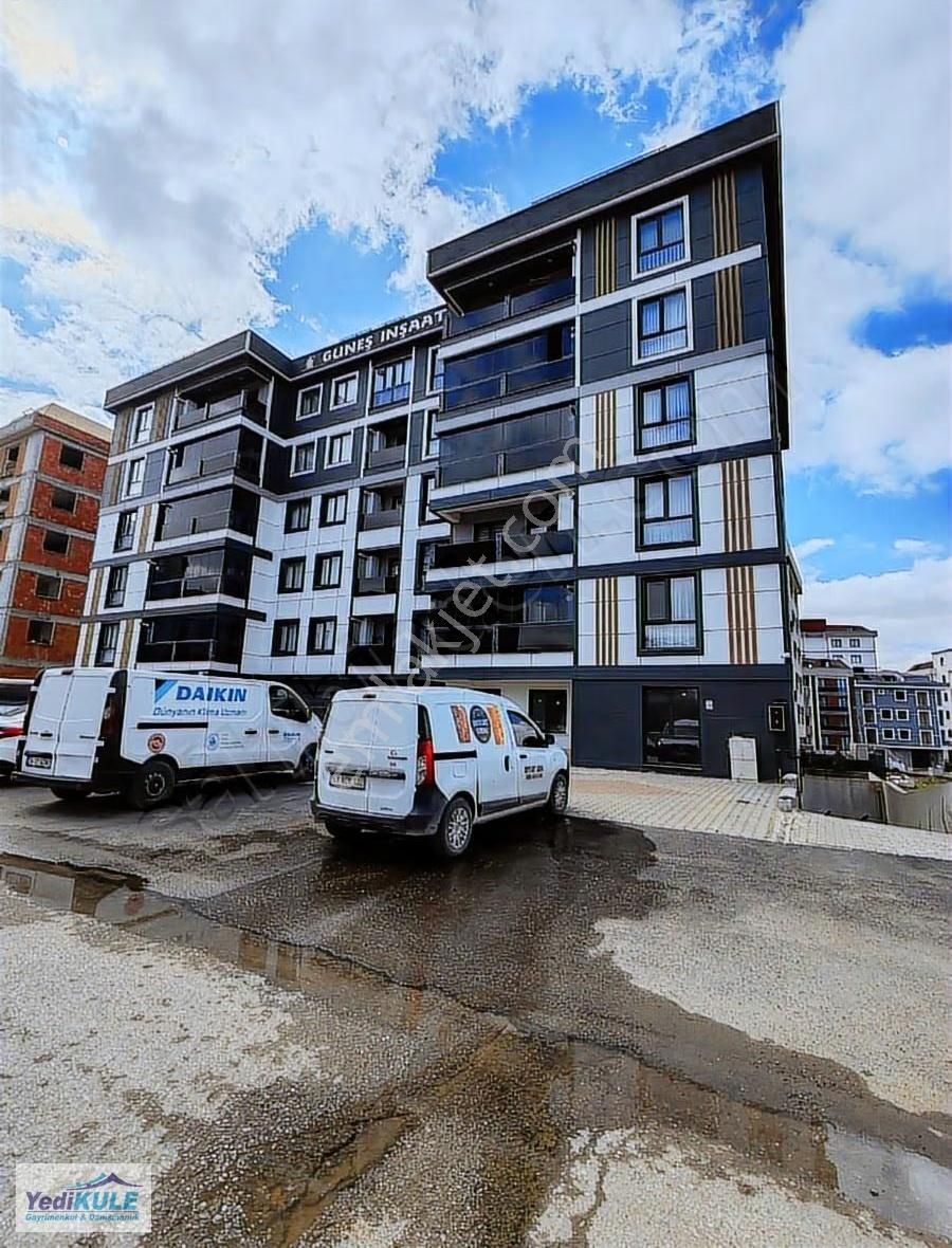 Battalgazi Mahallesinde Düz Giriş Sıfır Daire 3+1 Geniş 135 M2..