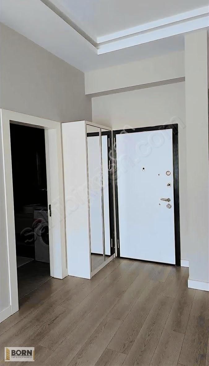 Bornovanın Lüks Projesinde 1+1 Full Eşyalı Kiralık Daire - Görsel 9