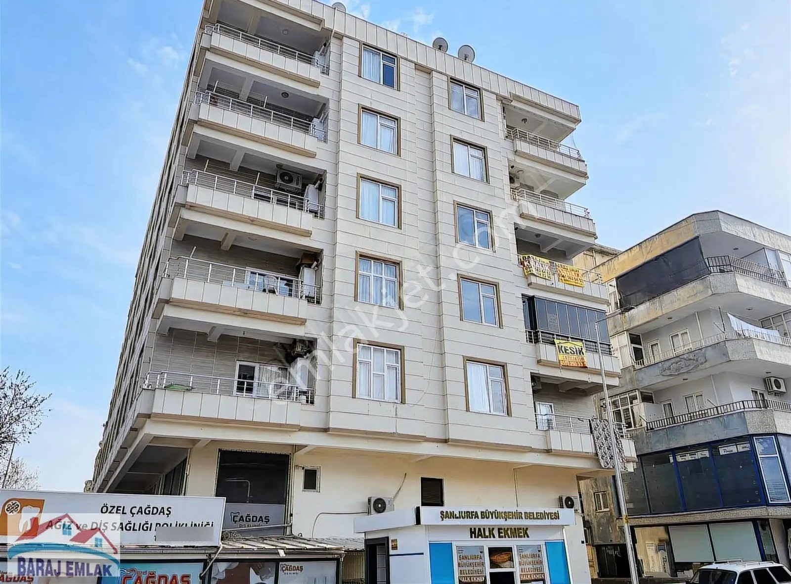 Baraj Emlak Merkezi Konumda Satılık Daire