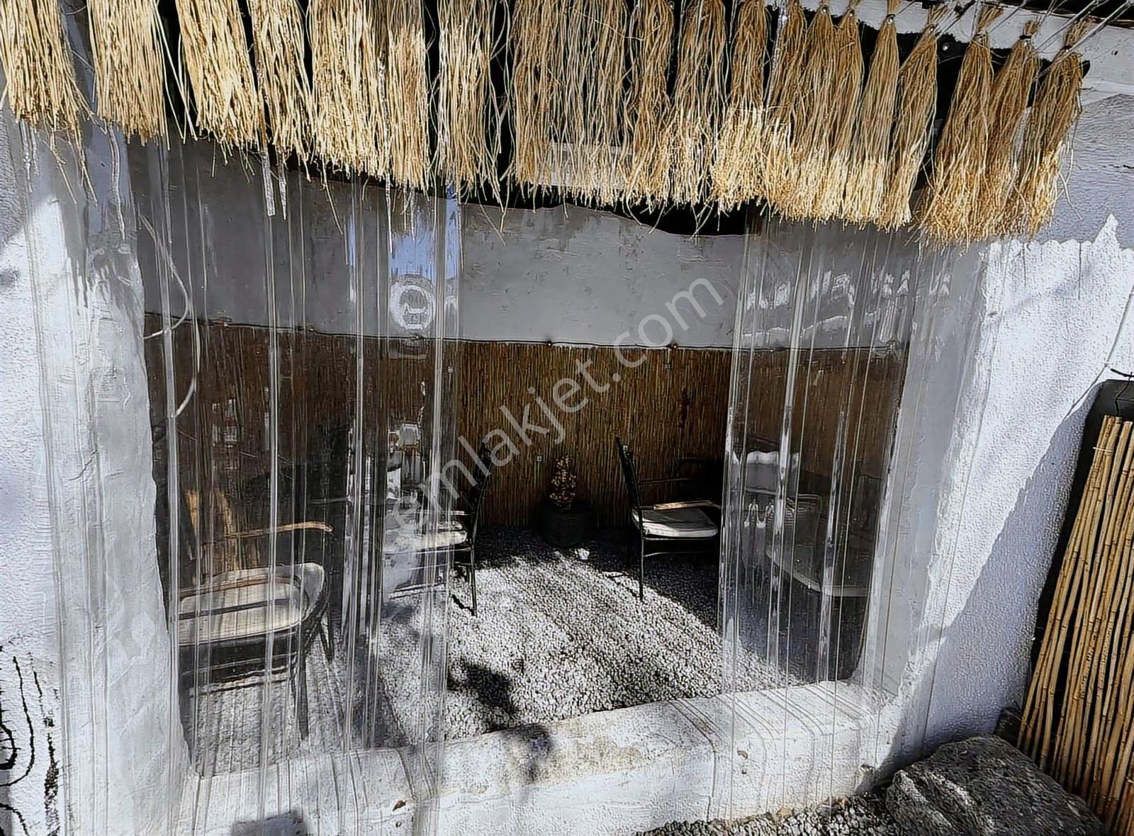 İks Emlaktan Satılık Turizm Bölgesinde Kafe-restoran Yeri - Görsel 17