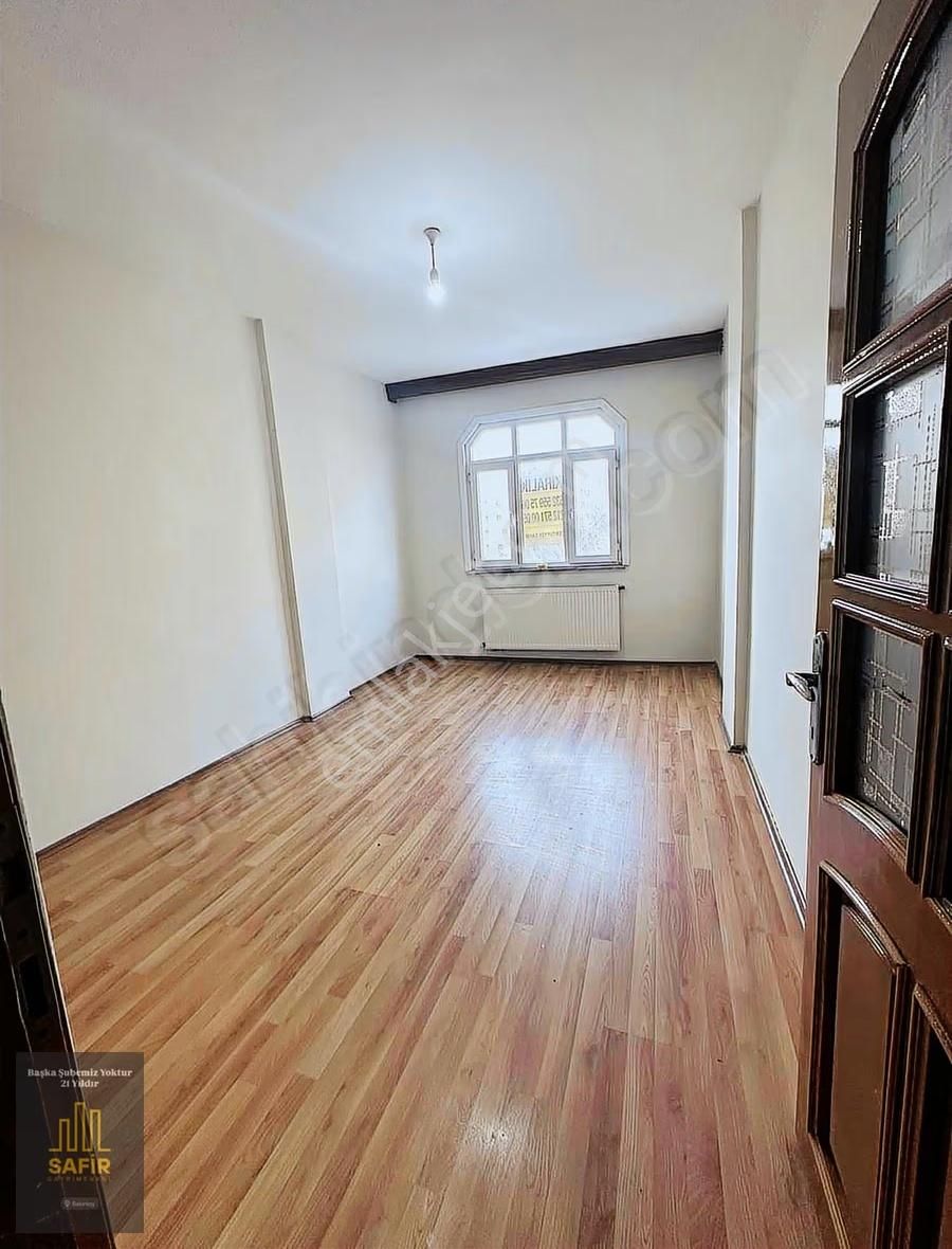 Yıldız Teknik Üniversitesi Karşısında 2+1 Kiralık Arakat Daire - Görsel 6