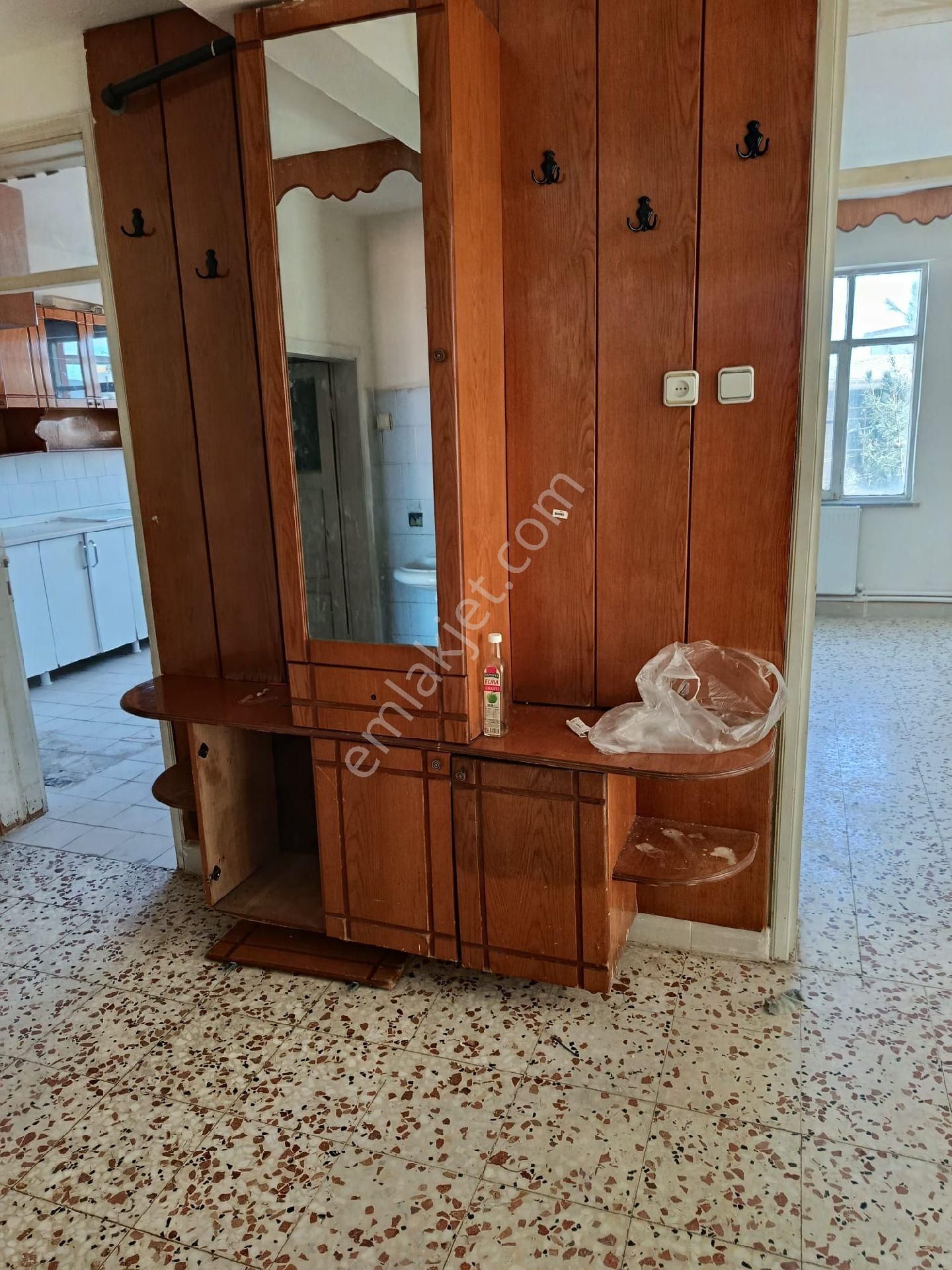 Değer Emlak'tan 13 Mart Mahallesinde 2+1 - Görsel 9